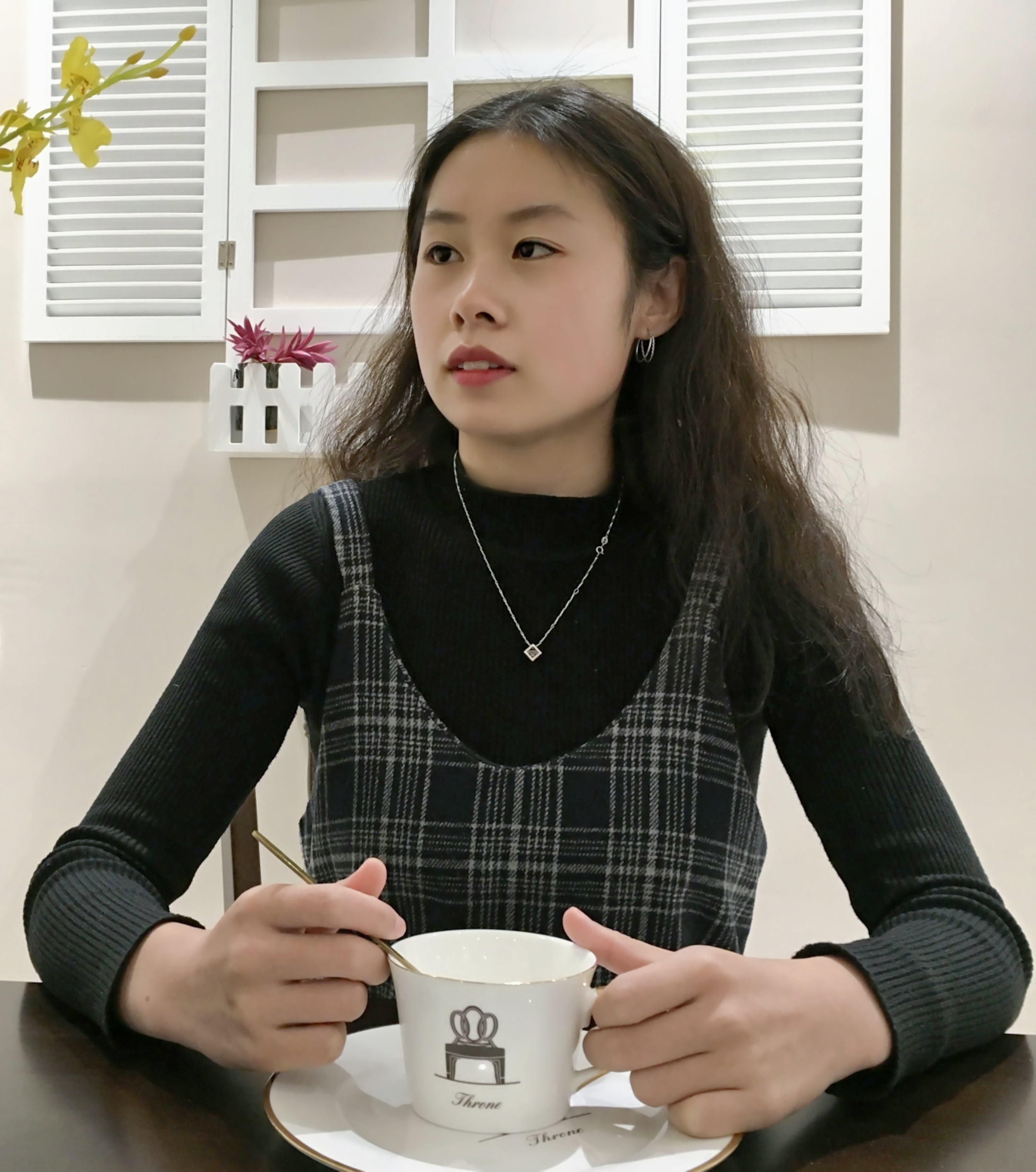 梁爽